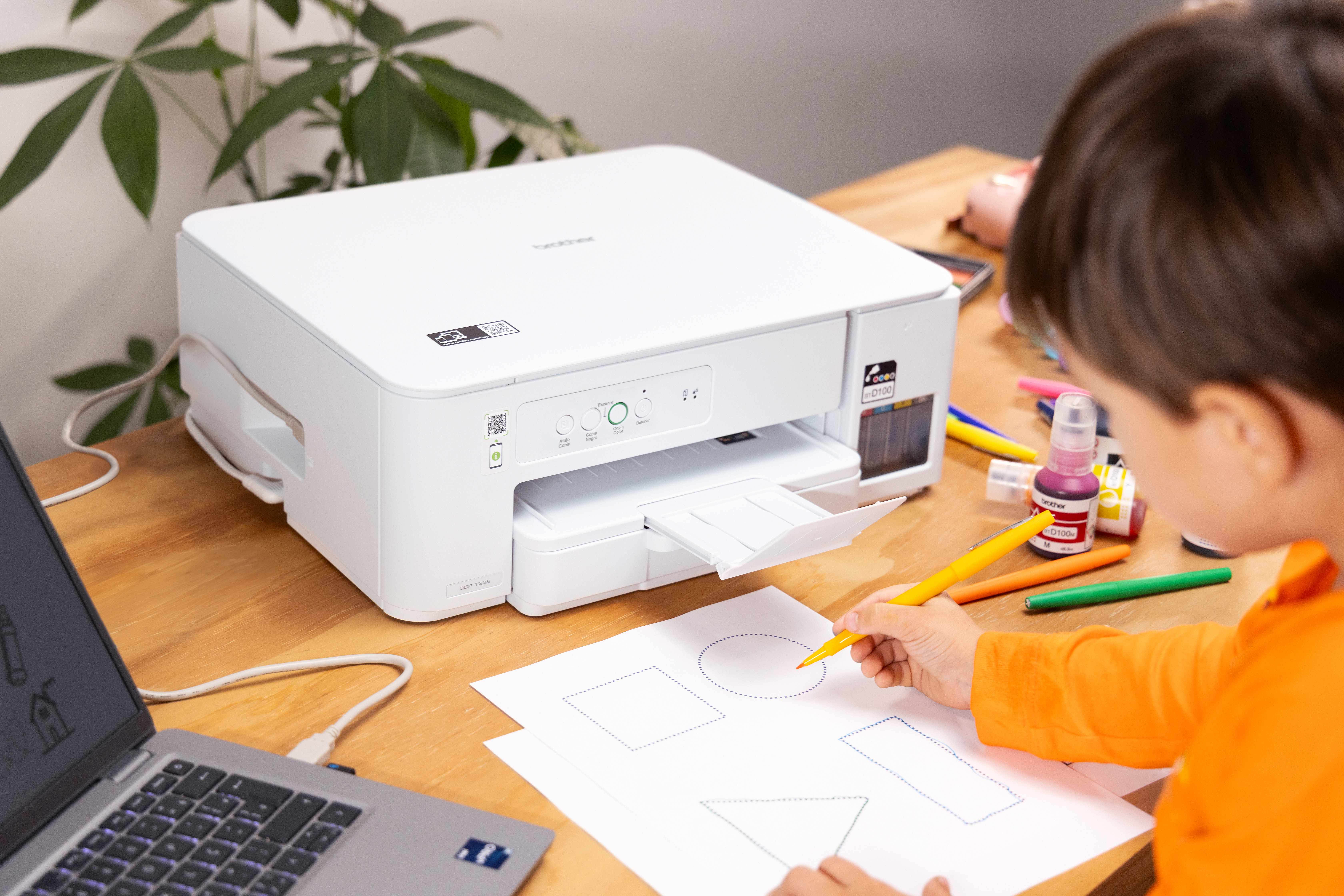 DCP-T236_Brother_Inktank_Lifestyle_04_low
